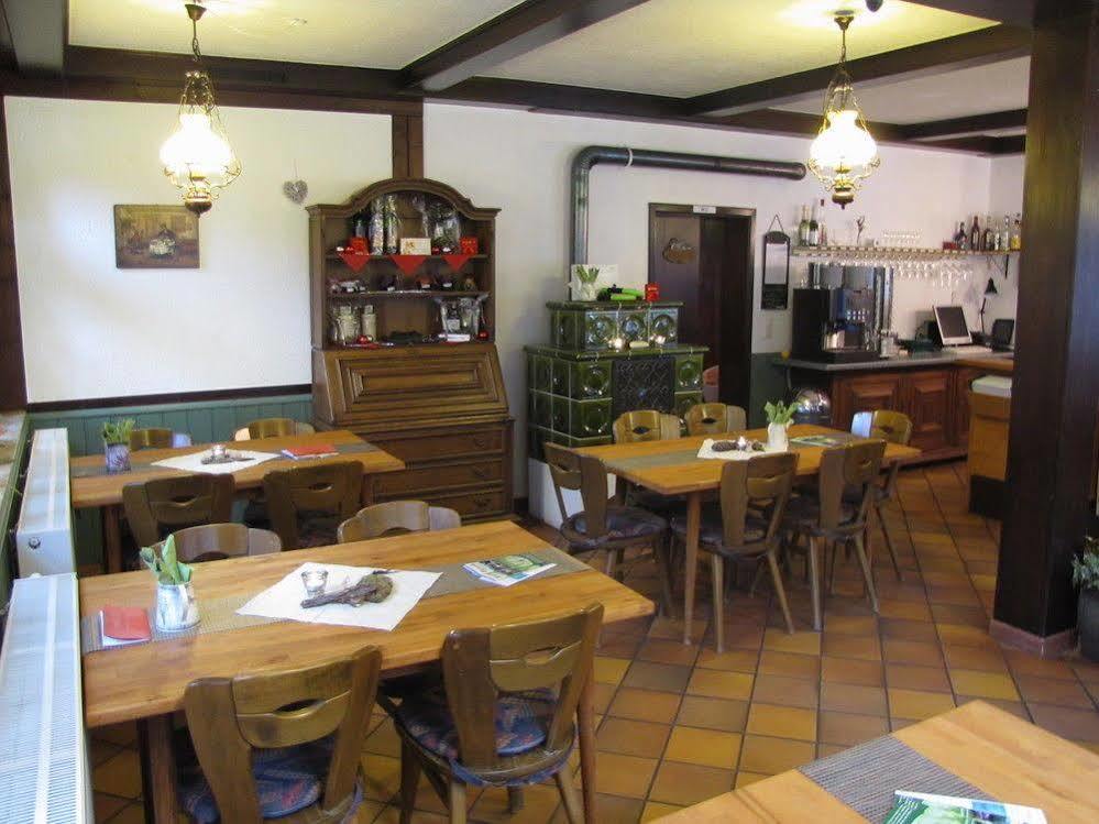 Hof Guttels Waldgasthof Ferienpension
